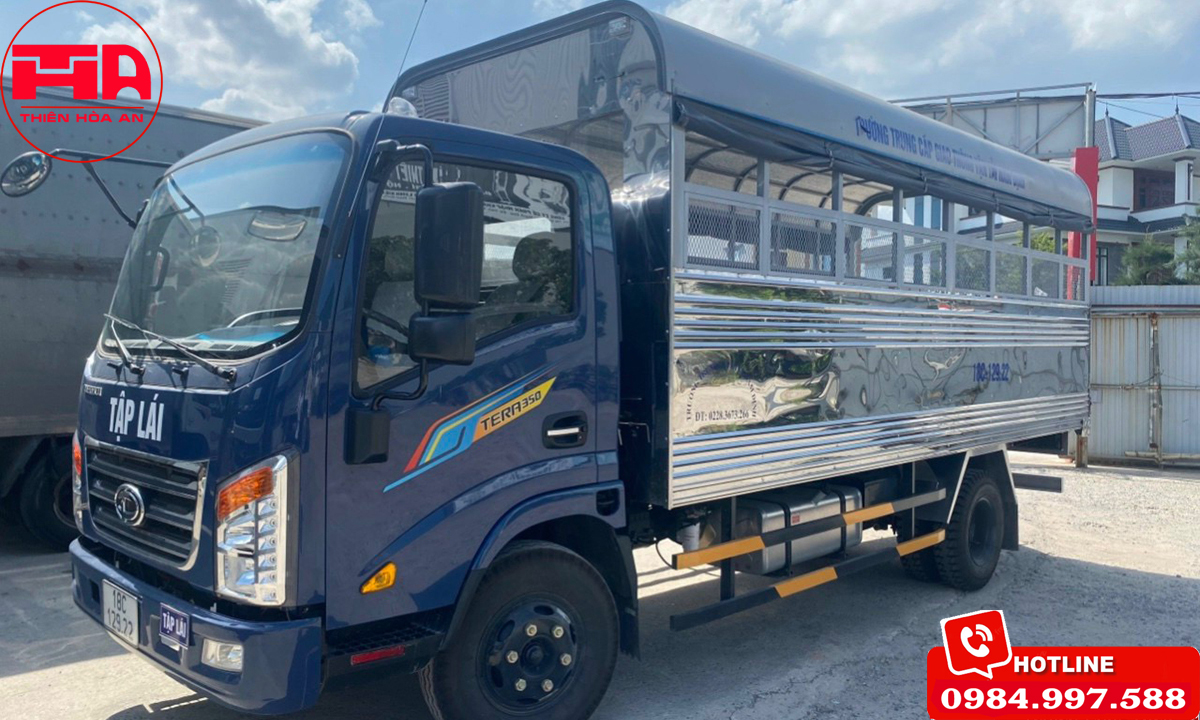 Xe tải Tera 350 thùng mui bạt