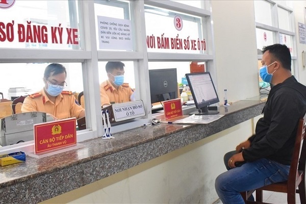 Thủ tục cấp đổi đăng ký xe