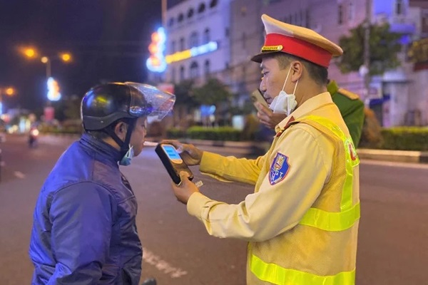 mức phạt nồng độ cồn đối với xe máy