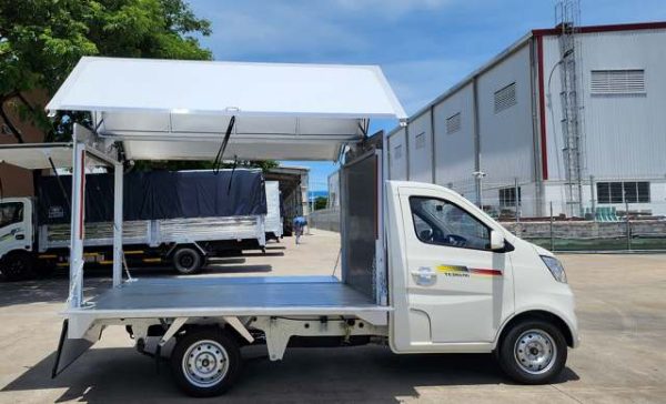 Xe tải Daehan Teraco Tera 100s Thùng Cánh Dơi 990 kg